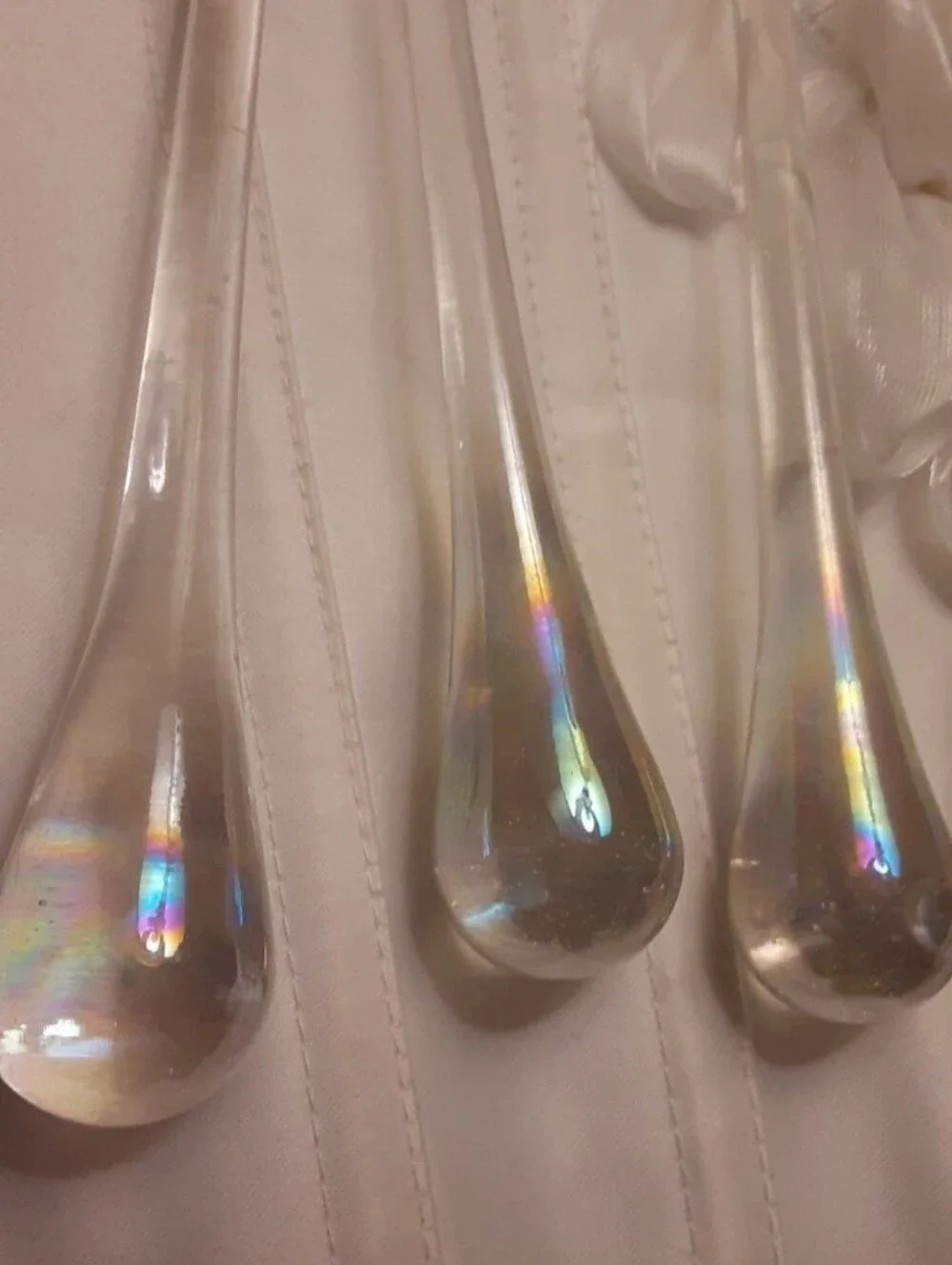 Three Murano Style Glass Iridescent Teardrops Chandelier Pieces Suncatcher - Picture 10 of 11